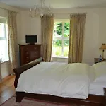 Bed and breakfast Guaire House 4*