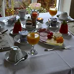 Bed and breakfast Guaire House