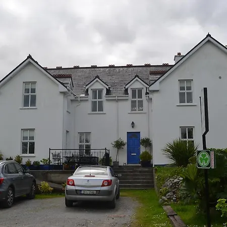 Guaire House كيلارني